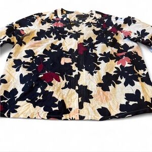 Liz Claiborne Black and Cream Floral Blouse